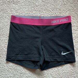 Women’s Nike Pro Spandex Shorts